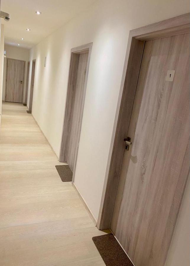 Penzion Na Hradbach سلافكوف ا برنه المظهر الخارجي الصورة